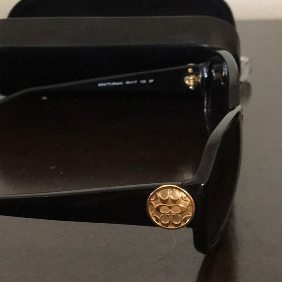 Coach Sunglasses - Picture 3 of 6
